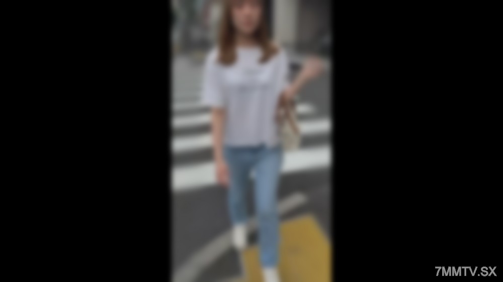fc2-ppv 4947759 【個撮】ネイリストの若妻。強面の男にビビッてしまい、最後まで言いなりに。。。 | FC2コンテンツマーケット